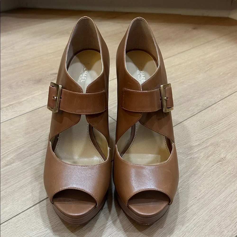 Michael Kors Eleni Platform Leather Block Heels Size 10